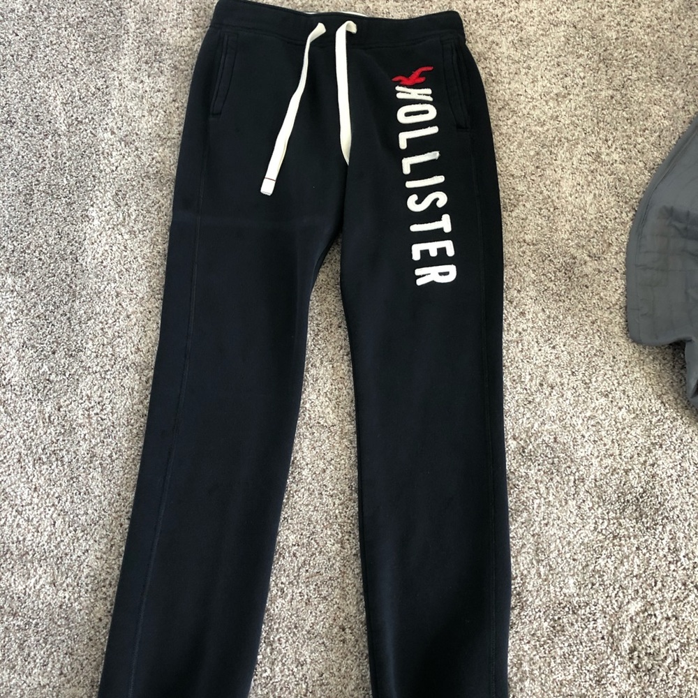 Hollister Sweatpants Medium
